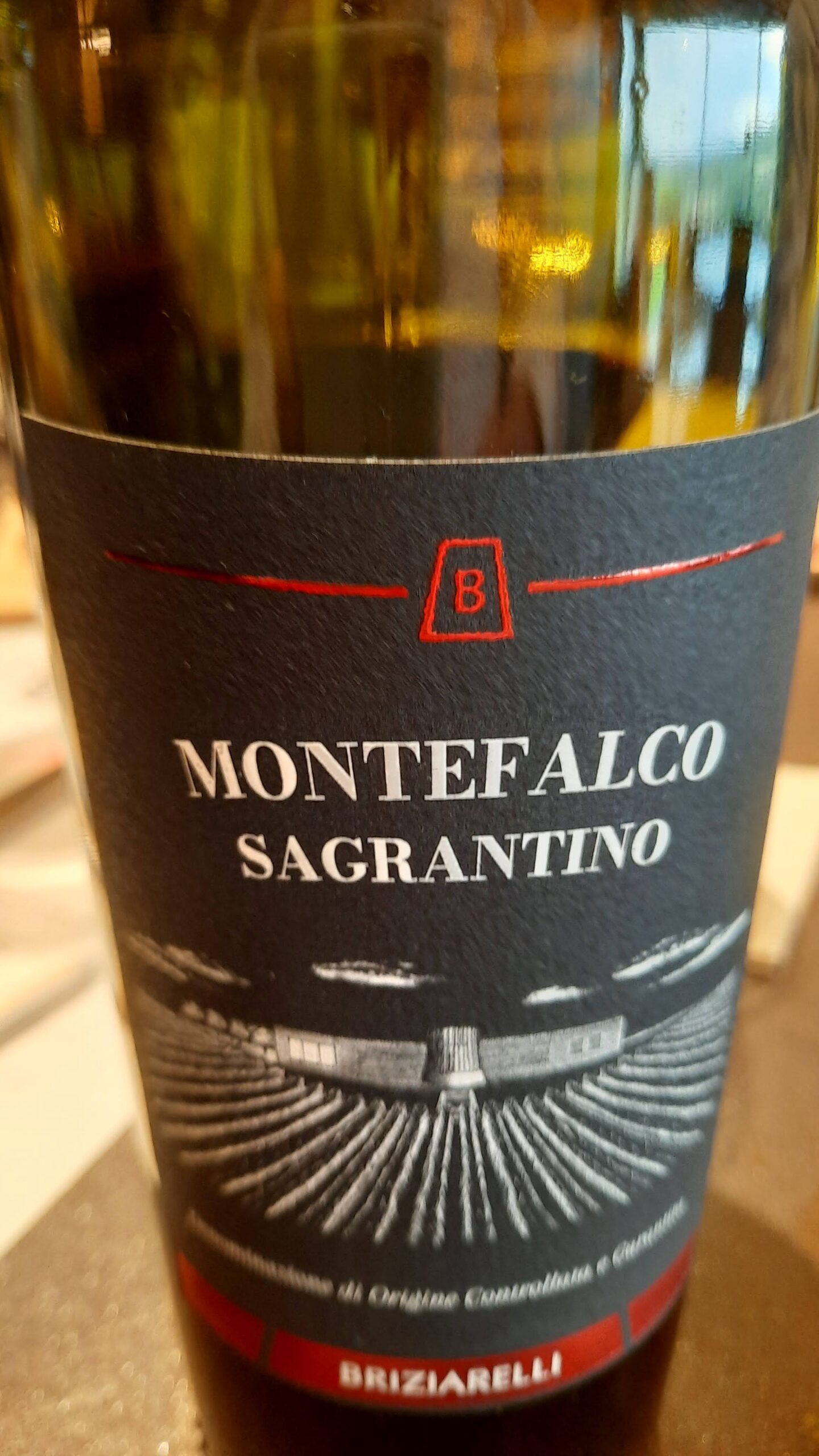 Montefalco Sagrantino Docg 2020, articolo: Montefalco Sagrantino DOCG e non solo, autentico giugno 2024, foto dell'autore