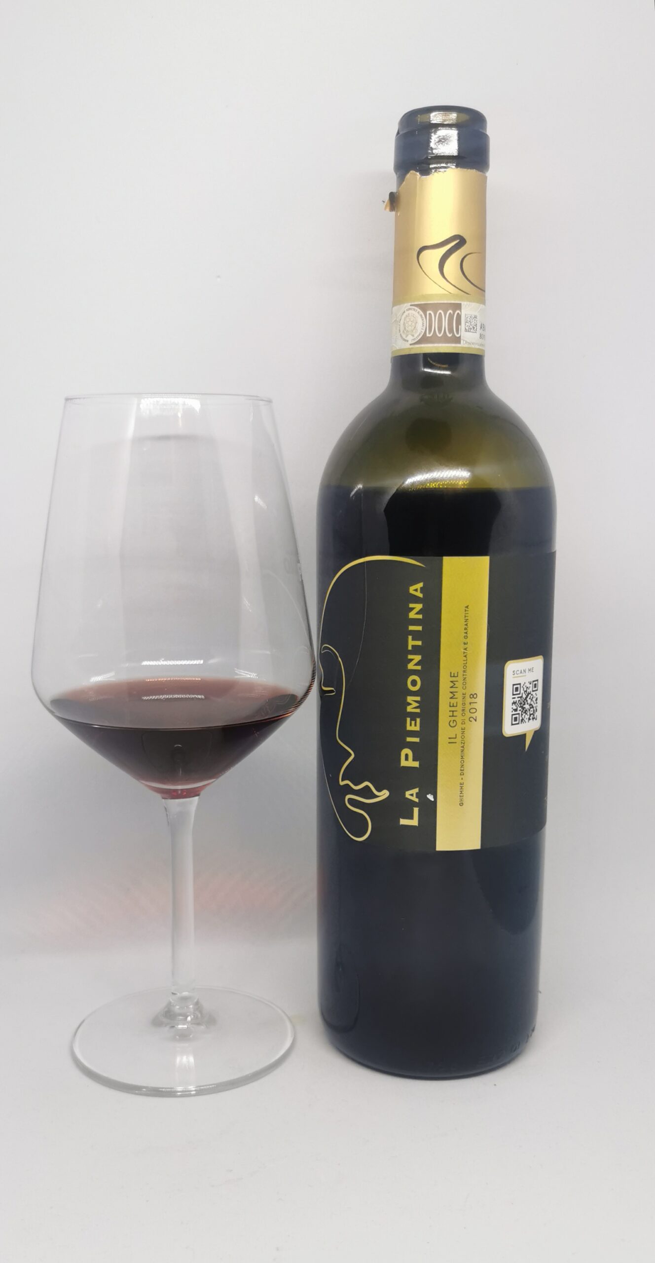 Ghemme DOCG 2018 - 100% Nebbiolo, foto dell'autrice, articolo: La Piemontina 2024, vivace azienda dai vini territoriali