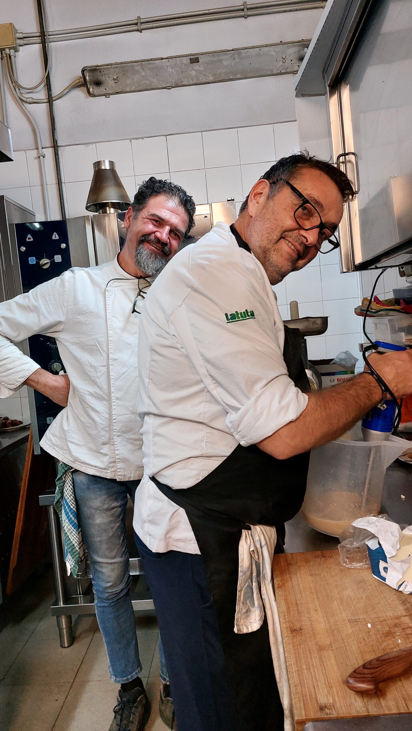 Casale della Mandria, Champagne, vini e fantastici chef 2024, foto di Carol Agostini, Chef Giuseppe Verri e Chef Marco Davi