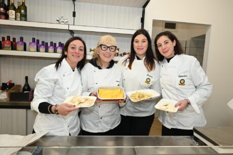 Radiante Angela Fiorini 2024 e le sue Meraviglie in pasta, foto di Stefano Regolini