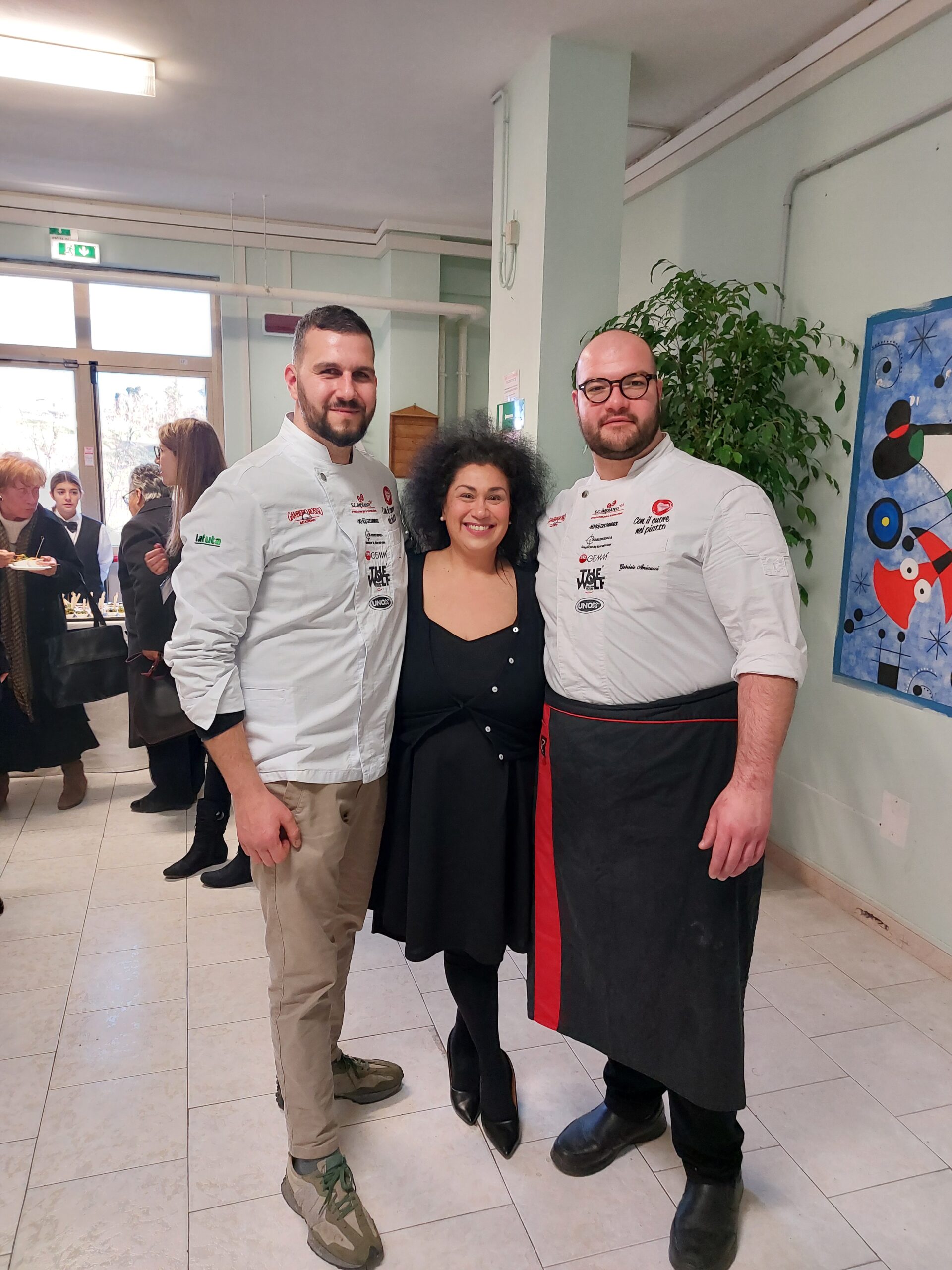 Che Gabriele Amicucci, Chef Leonardo Morelli con Carol Agostini, articolo: Scuola Aperta: Un Tuffo nelle Origini 2025, esclusivo evento, foto di Carol Agostini