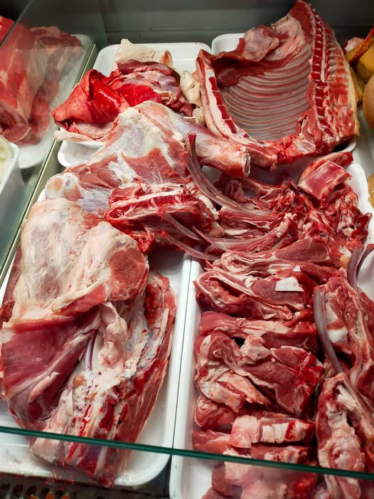 Luigi Carosi Macelleria Aziendale: eccellenza Carne 2025, foto da internet